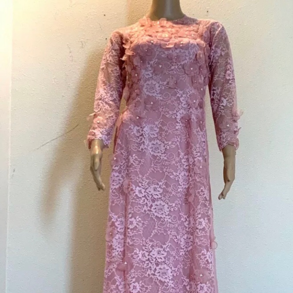 Blush Ao Dai